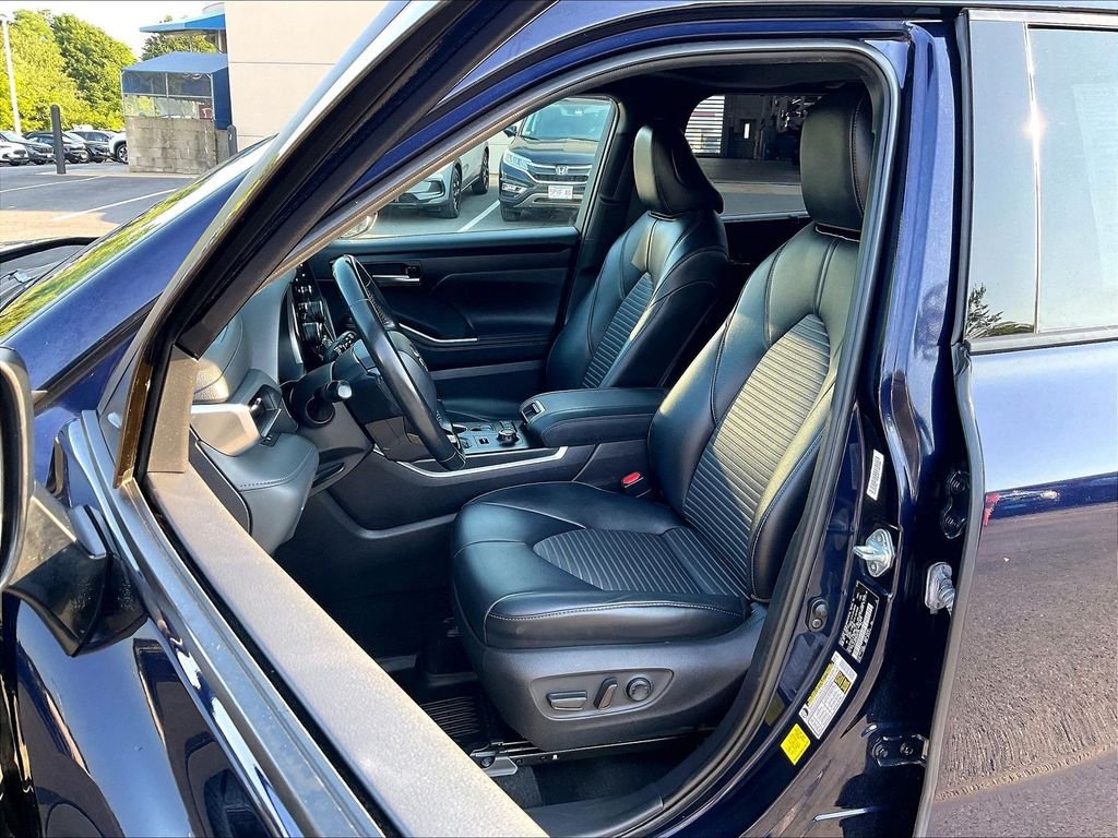 Used 2021 Blueprint Toyota XSE image 10