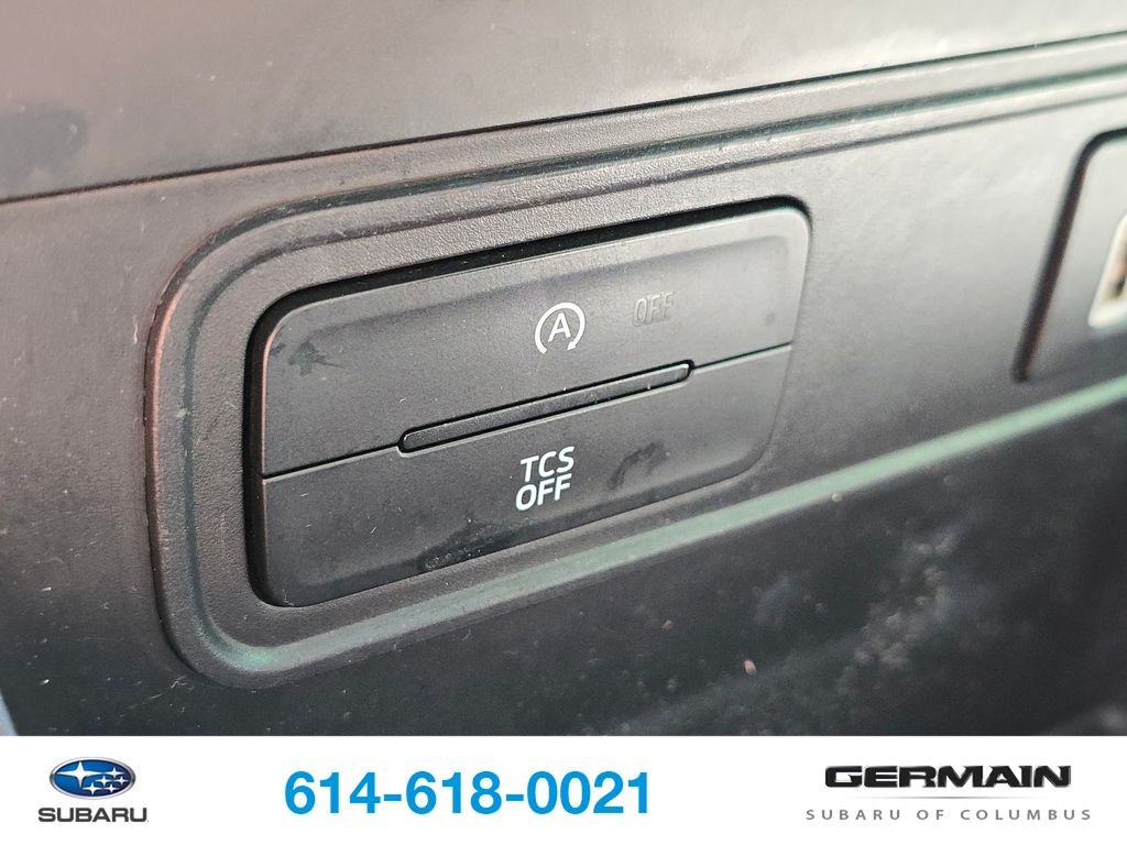 Used 2018 Blue Ford S image 33