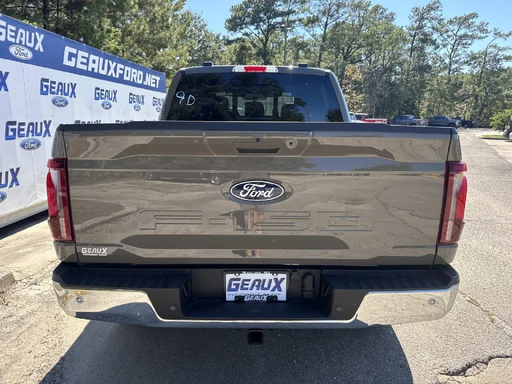 New 2026 Gray Ford Lariat image 14