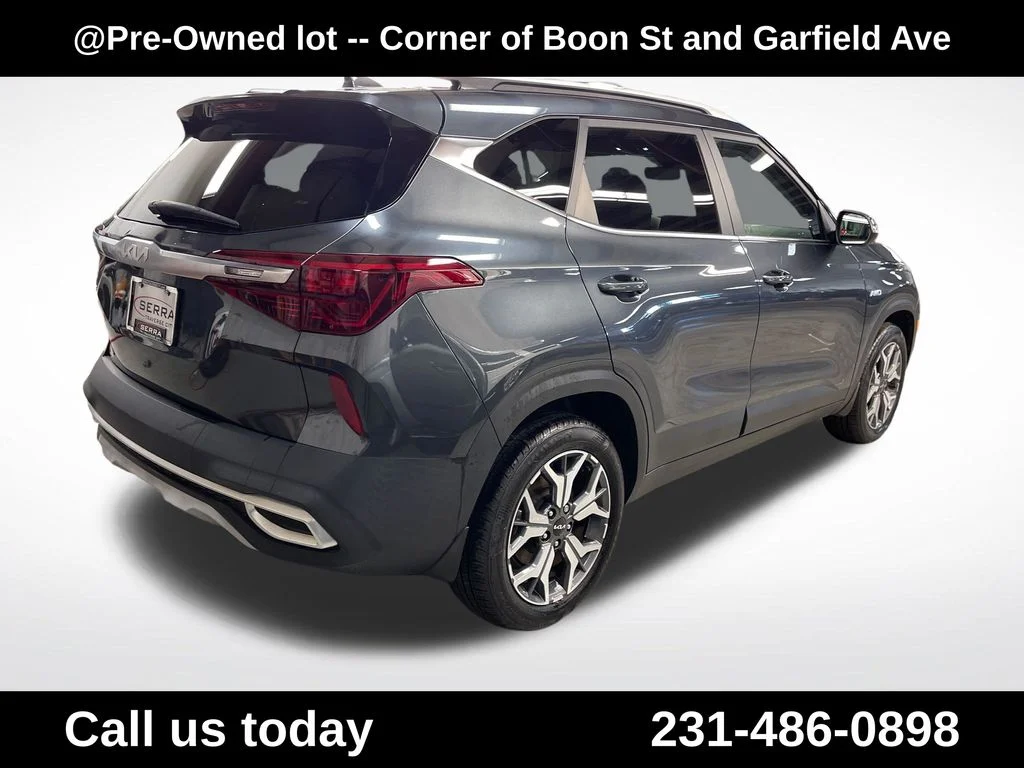 Used 2023 Gray Kia EX image 10