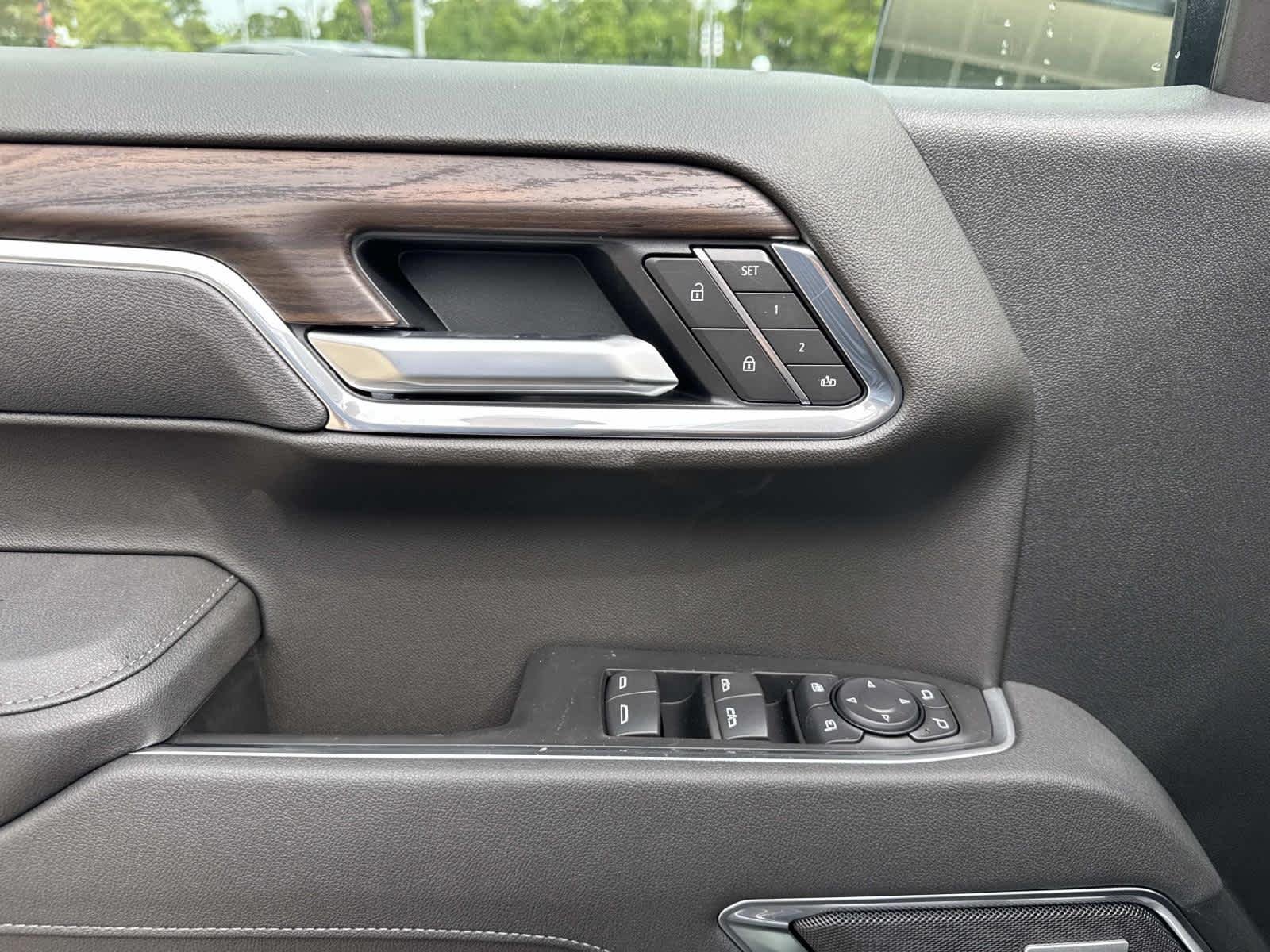 2026 GMC Sierra 1500 SLT - Photo 11