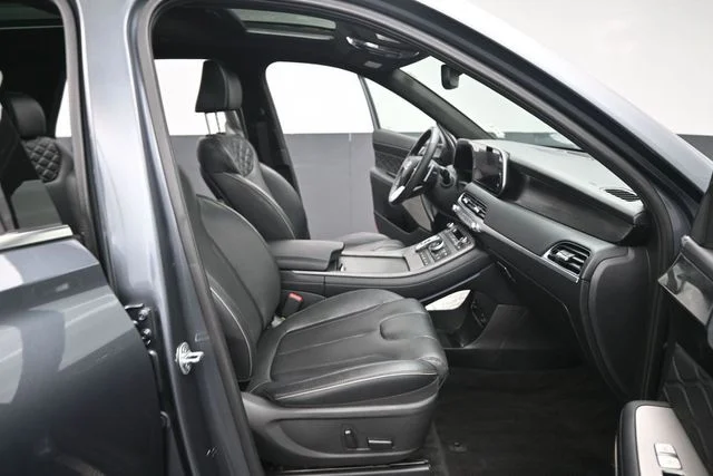 Used 2020 Steel / Graphite Hyundai Limited image 29