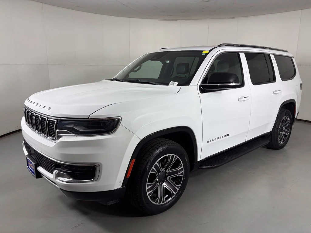 Used 2024 White Jeep Series II image 4