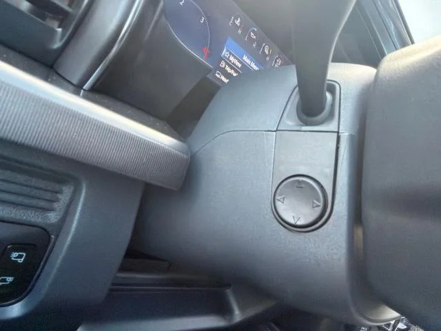 New 2027 Glacier Gray Metallic Tri-Coat Ford F-350® Platinum® image 62
