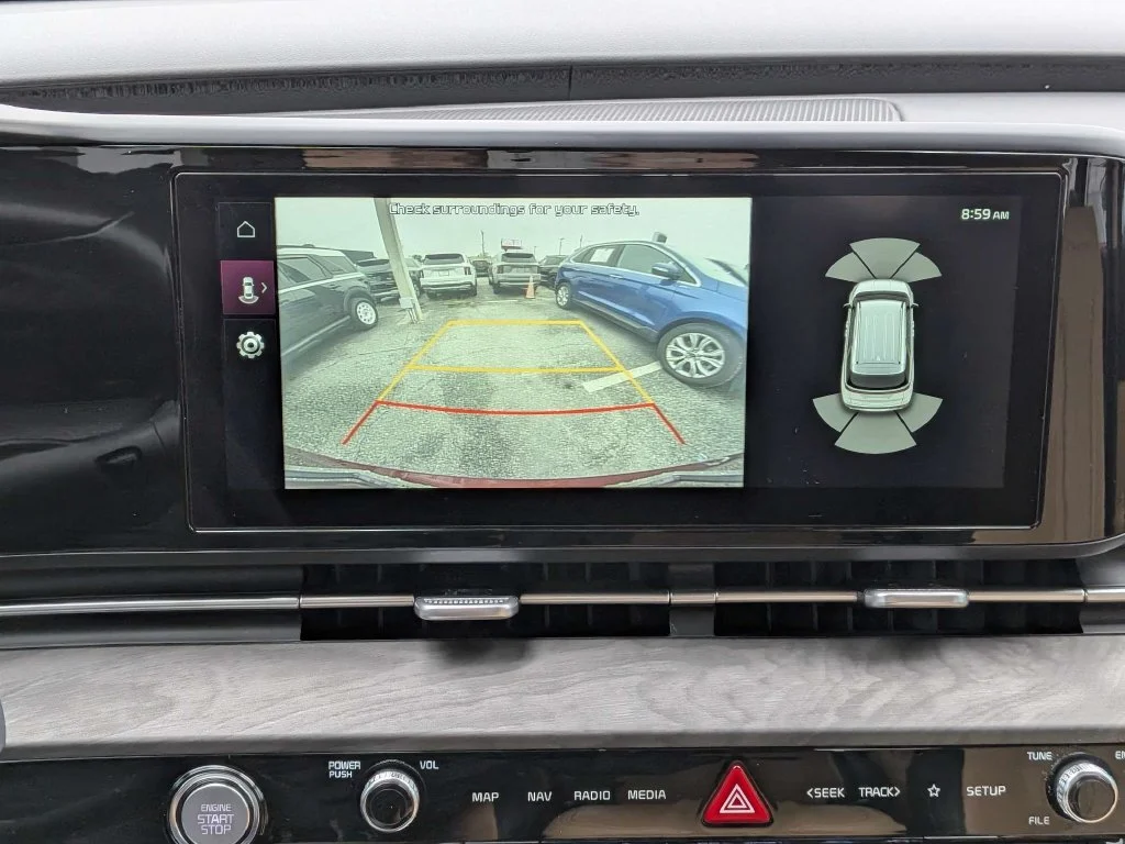 Used 2024 Red Kia EX image 29