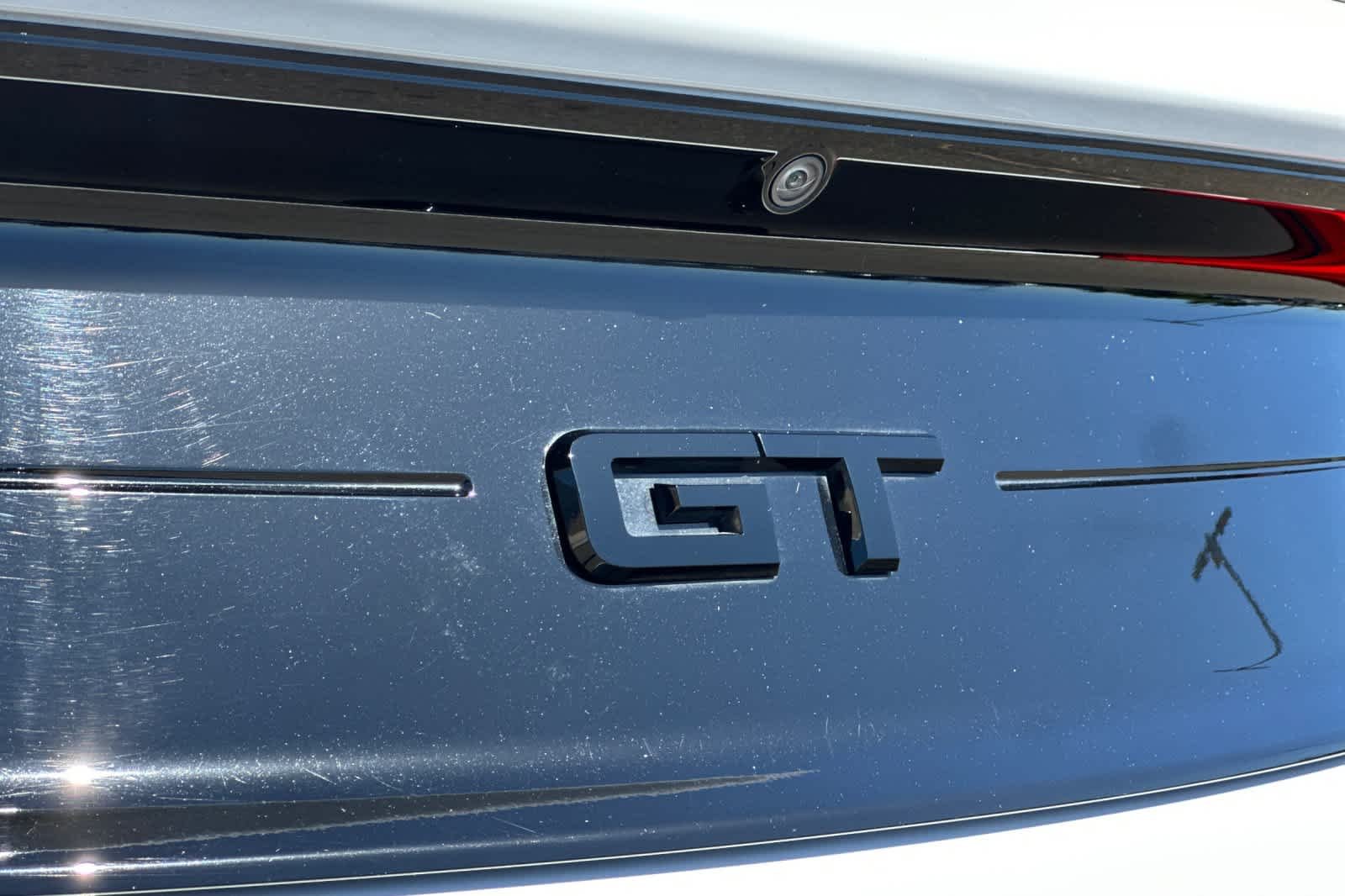 Used 2022 Oxford White Ford GT image 28
