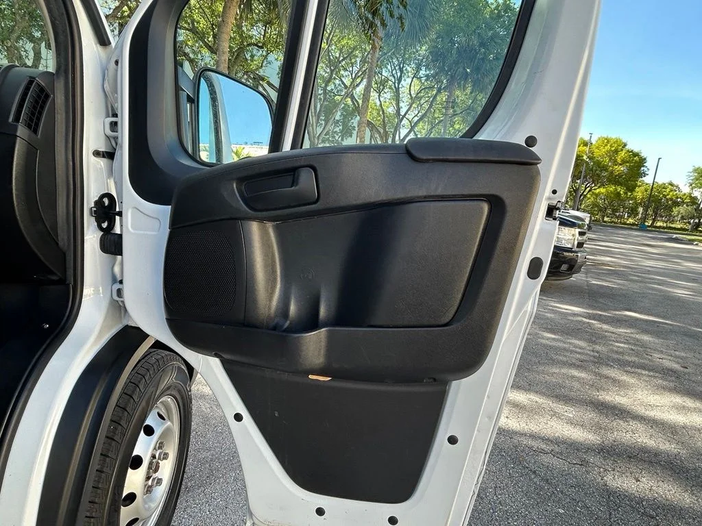 Used 2023 White Ram High Roof image 27
