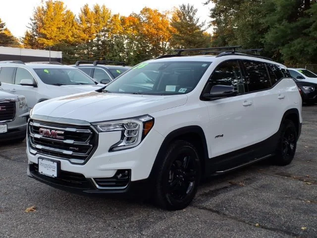 2023 GMC Terrain AT4 - Photo 3