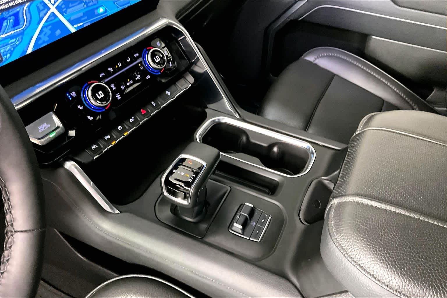 Certified Used 2025 Onyx Black GMC Denali image 16