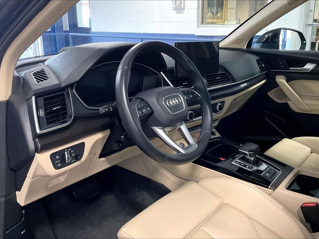 Used 2024 Black Audi 45 S line Premium image 8