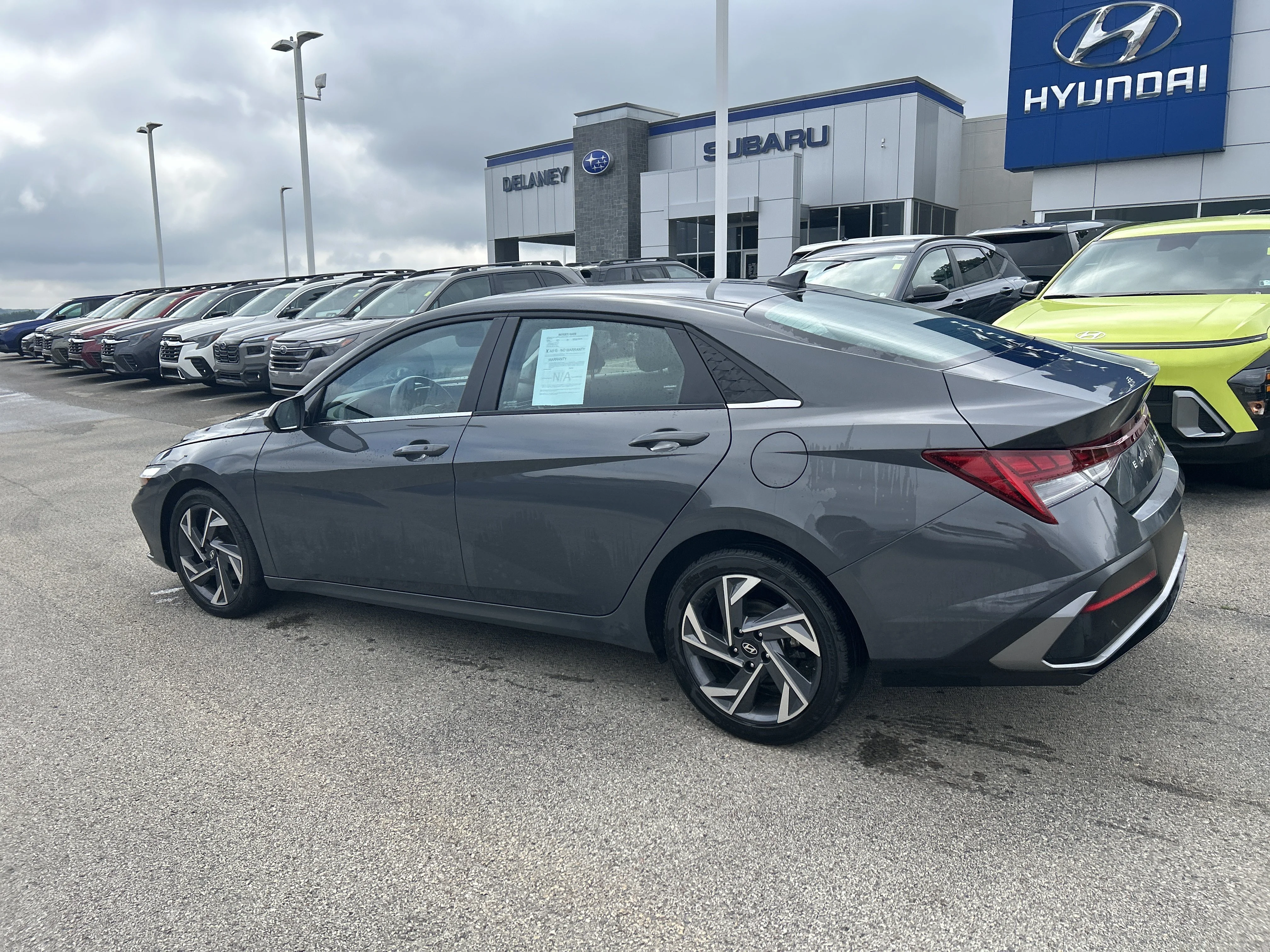 Used 2025 Ecotronic Gray Hyundai SEL Convenience image 6