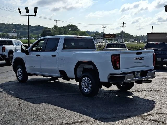 New 2026 Summit White GMC Pro image 3
