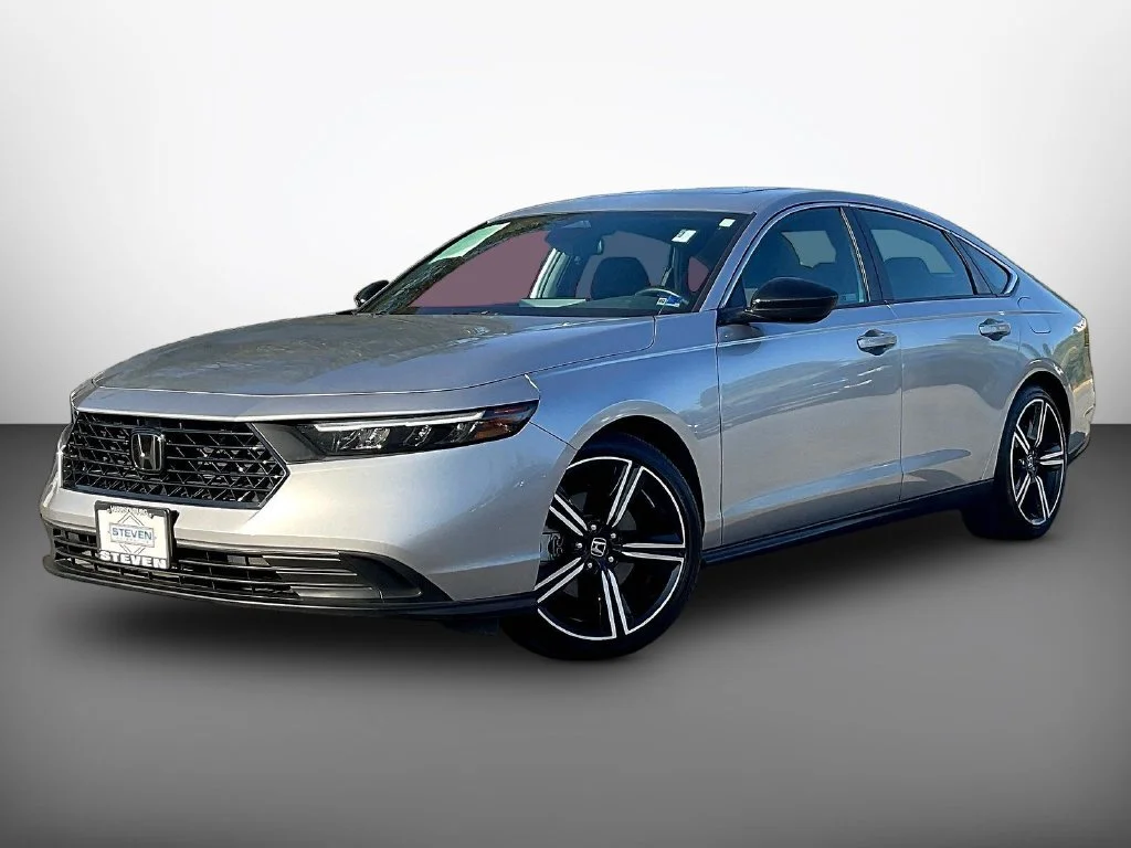 Certified Used 2024 Solar Silver Metallic Honda Sport image 3
