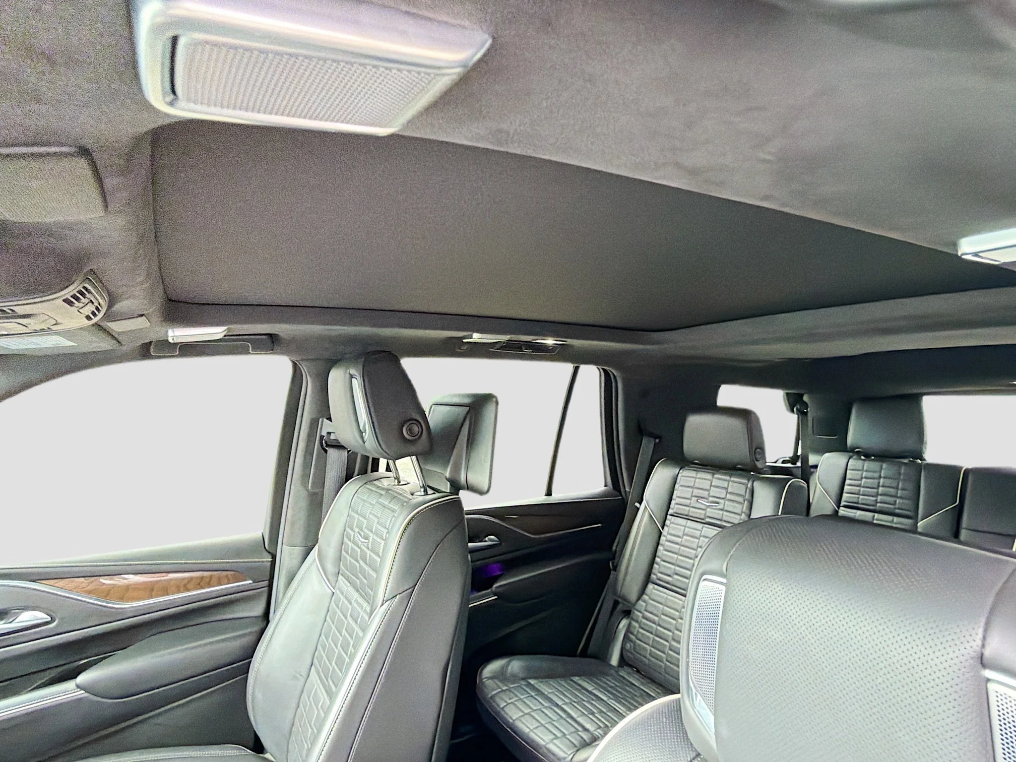 Used 2023 Crystal White Cadillac 4WD Sport Platinum image 27