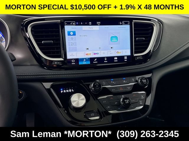 2026 Chrysler Pacifica Select - Photo 14
