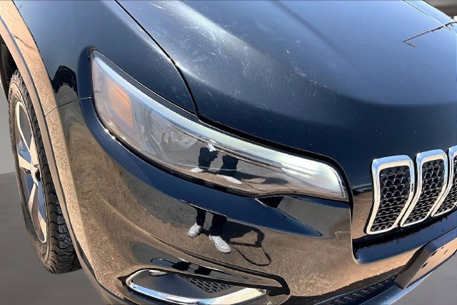 Used 2019 Black Jeep Limited image 30