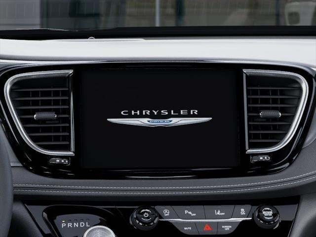 New 2026 Silver Mist Clear-Coat Exterior Paint Chrysler Select image 61