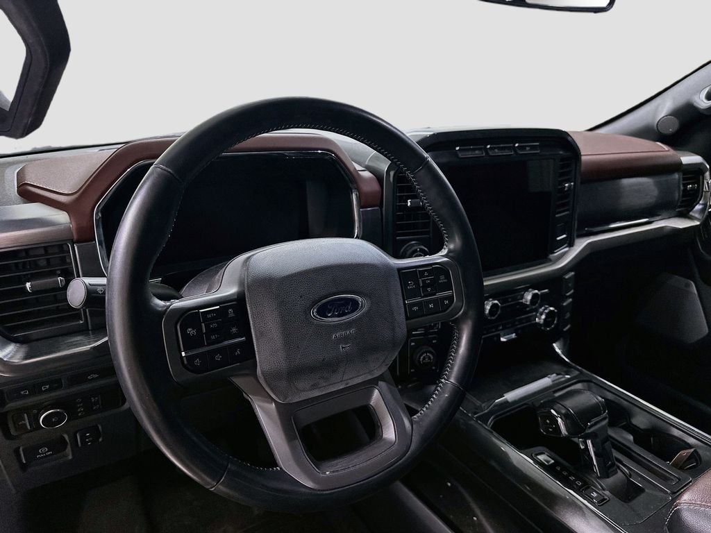 Used 2022 Black Ford Lariat image 4