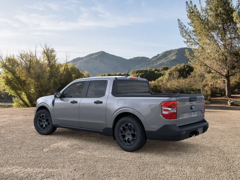 New 2026 Carbonized Gray Metallic Ford XLT image 5