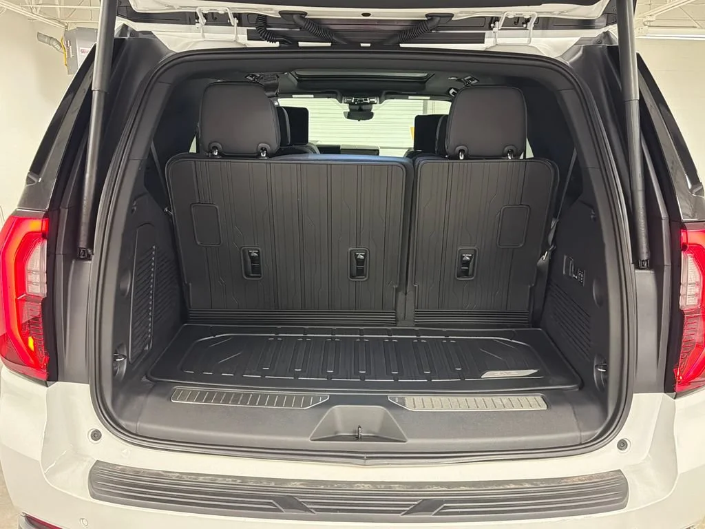 New 2026 Summit White GMC AT4 image 16