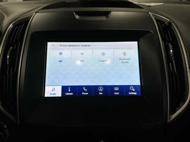 Used 2020 White Ford SEL image 16