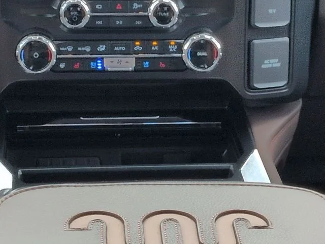 New 2026 Glacier Gray Metallic Tri-Coat Ford F-250® King Ranch® image 18