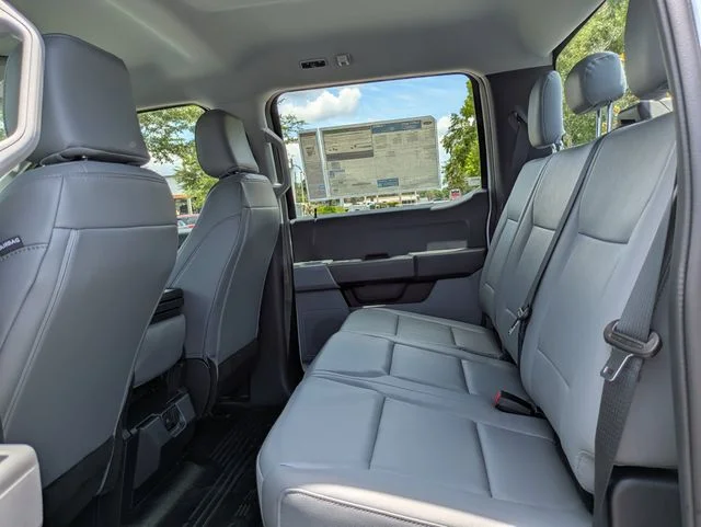 New 2026 Oxford White Ford F-450® XL image 14