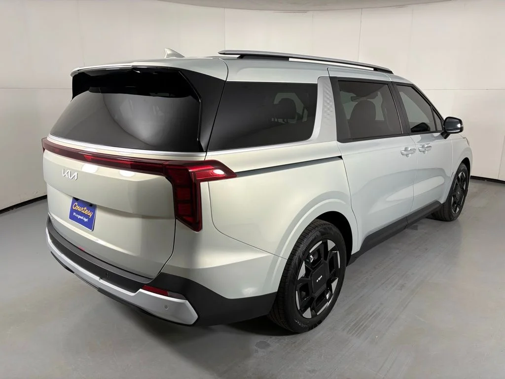 New 2026 White Kia EX image 8