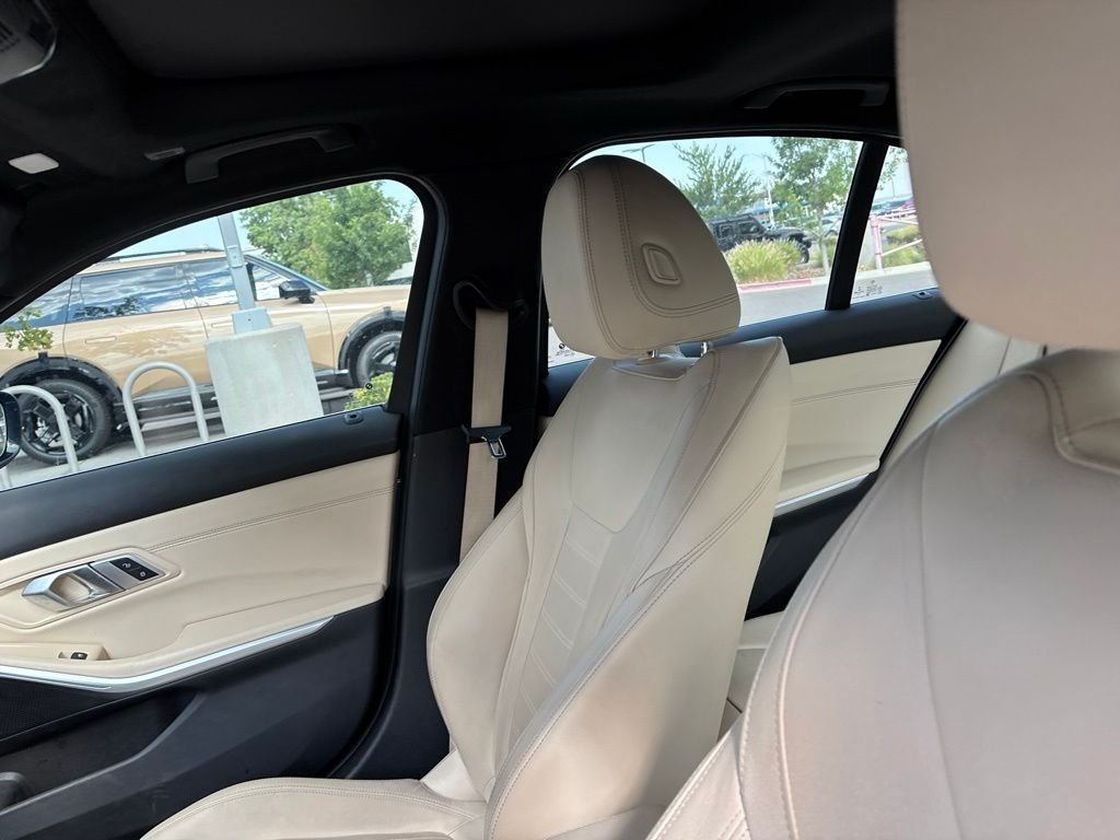 Used 2020 Blue BMW 330i xDrive image 26