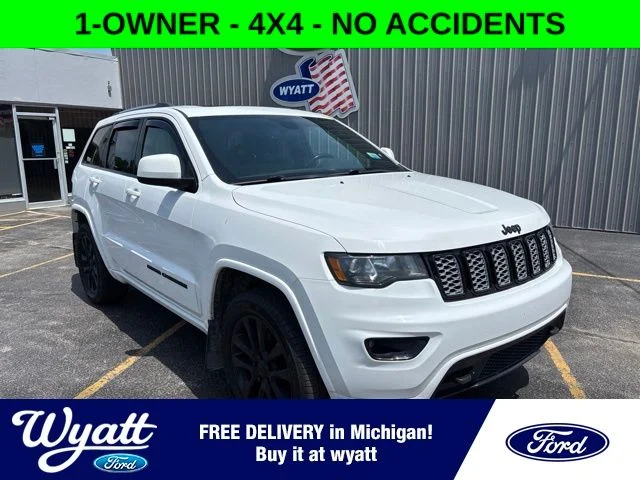 Used 2019 Bright White Clearcoat Jeep Altitude image 1