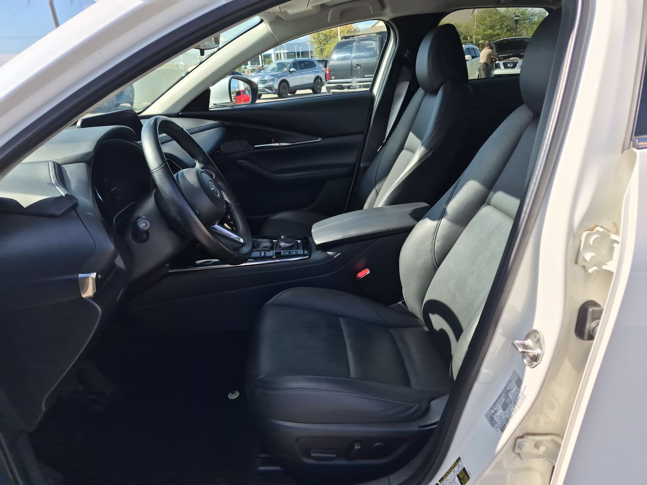 Used 2025 Snowflake White Pearl Mica Mazda 2.5 S Preferred Package image 15