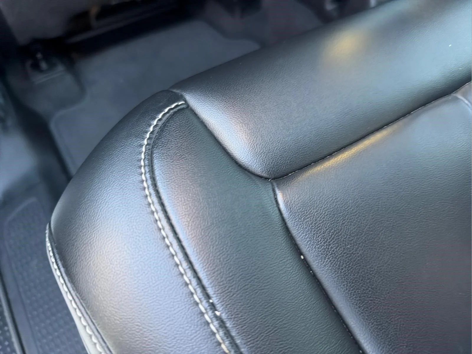 Used 2021 Bright White Clearcoat Jeep Limited image 18