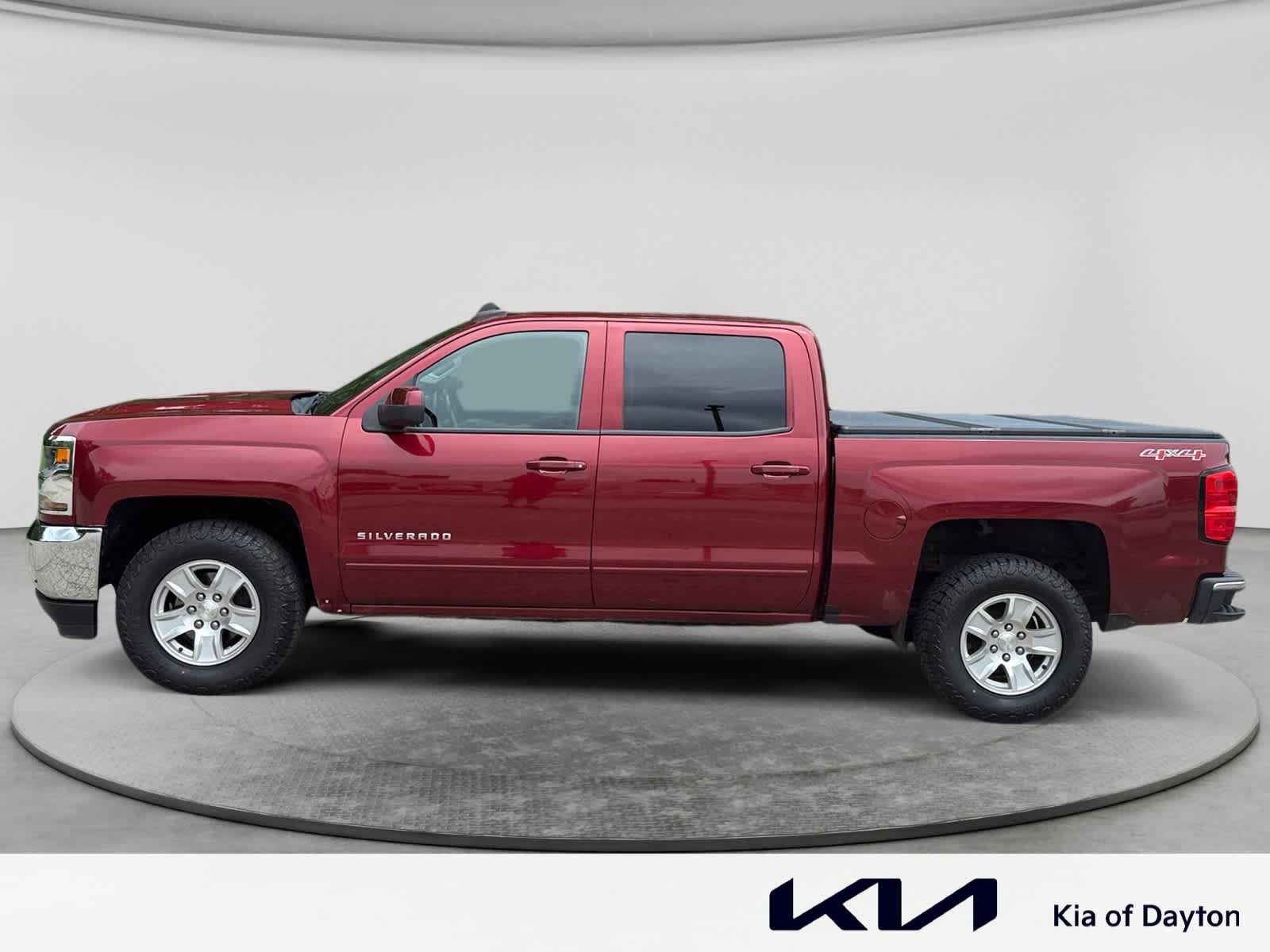 Used 2017 Siren Red Tintcoat Chevrolet LT image 8