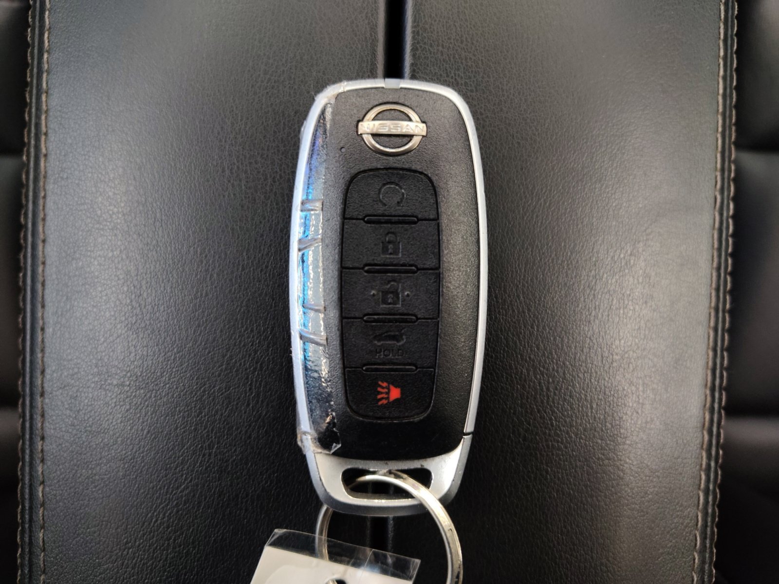 Used 2023 Super Black Nissan SV image 30