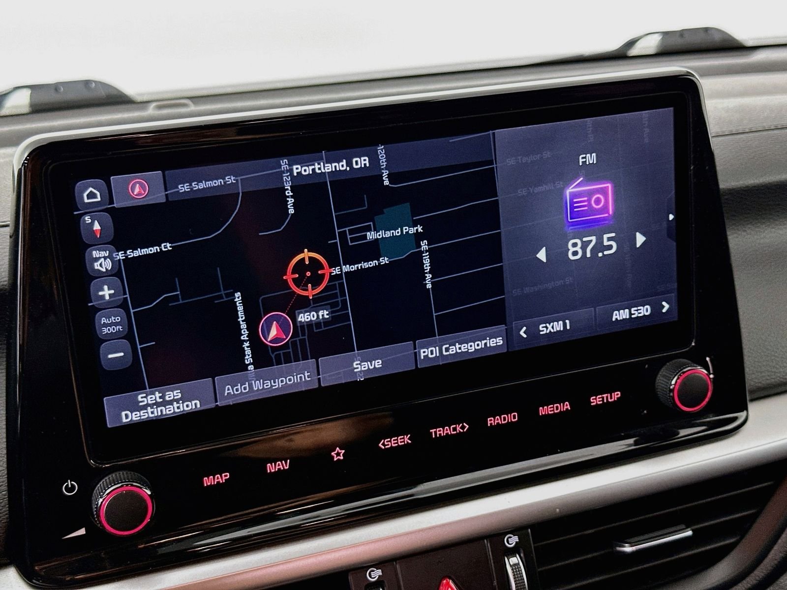 Used 2022 Snow White Pearl Kia GT image 13