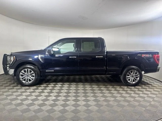 Certified Used 2021 Blue Metallic Ford XLT image 7