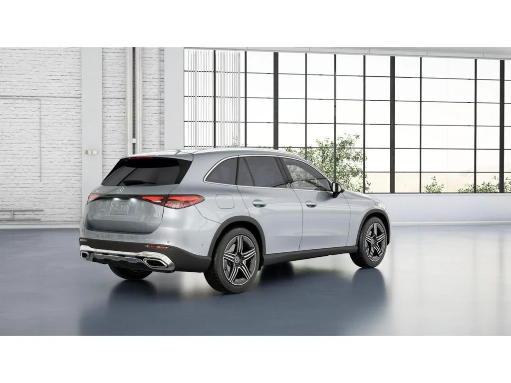 New 2027 Silver Mercedes-Benz GLC 300 image 21