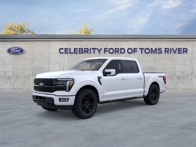 New 2026 Star White Metallic Tri-Coat Ford Platinum® image 1
