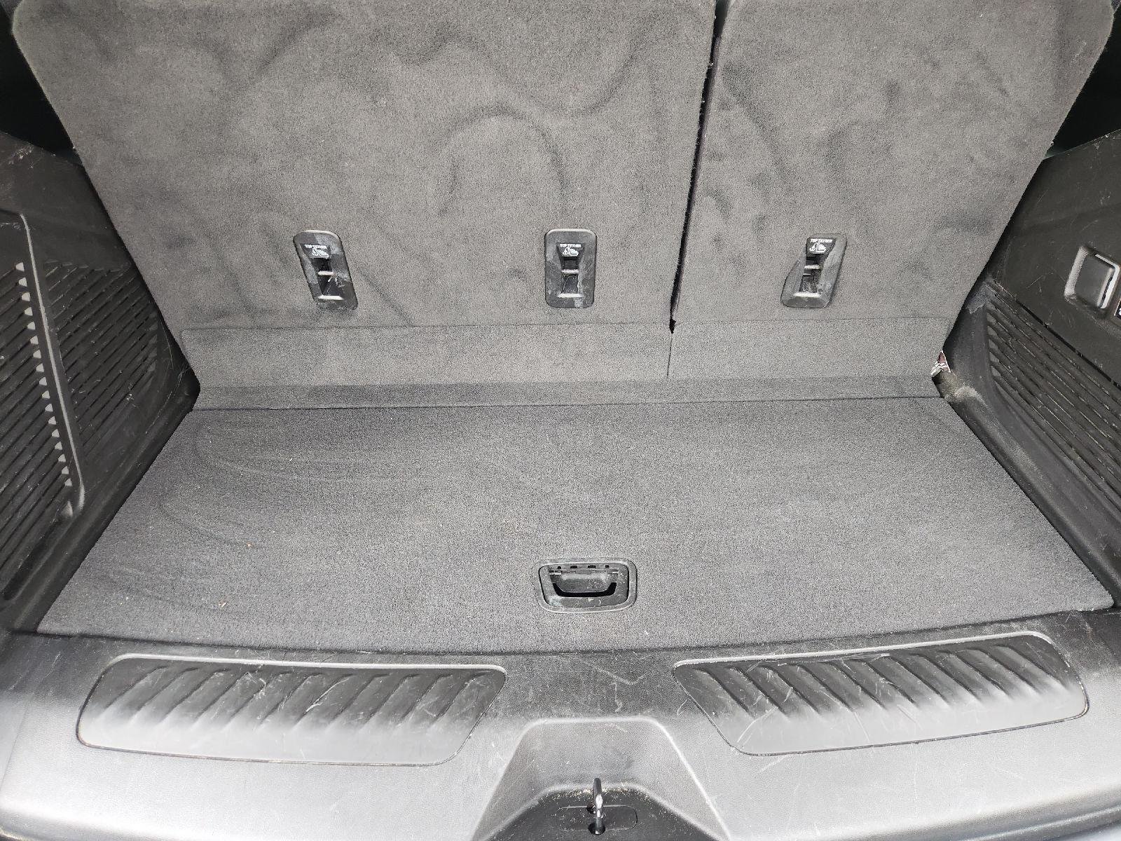 2023 Chevrolet Tahoe photo 34 of 34