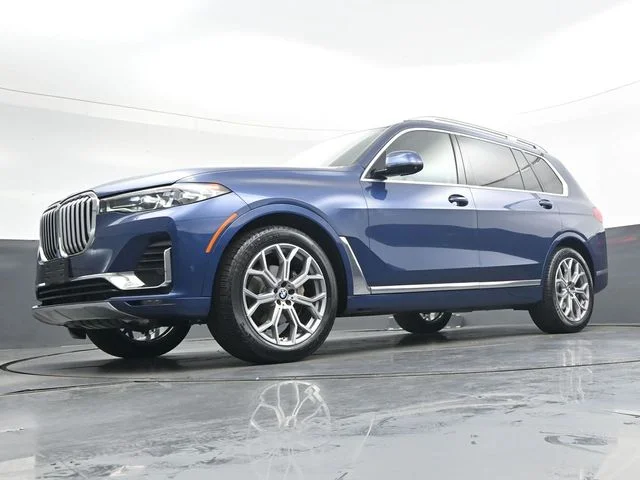 Used 2022 Blue BMW xDrive40i image 39