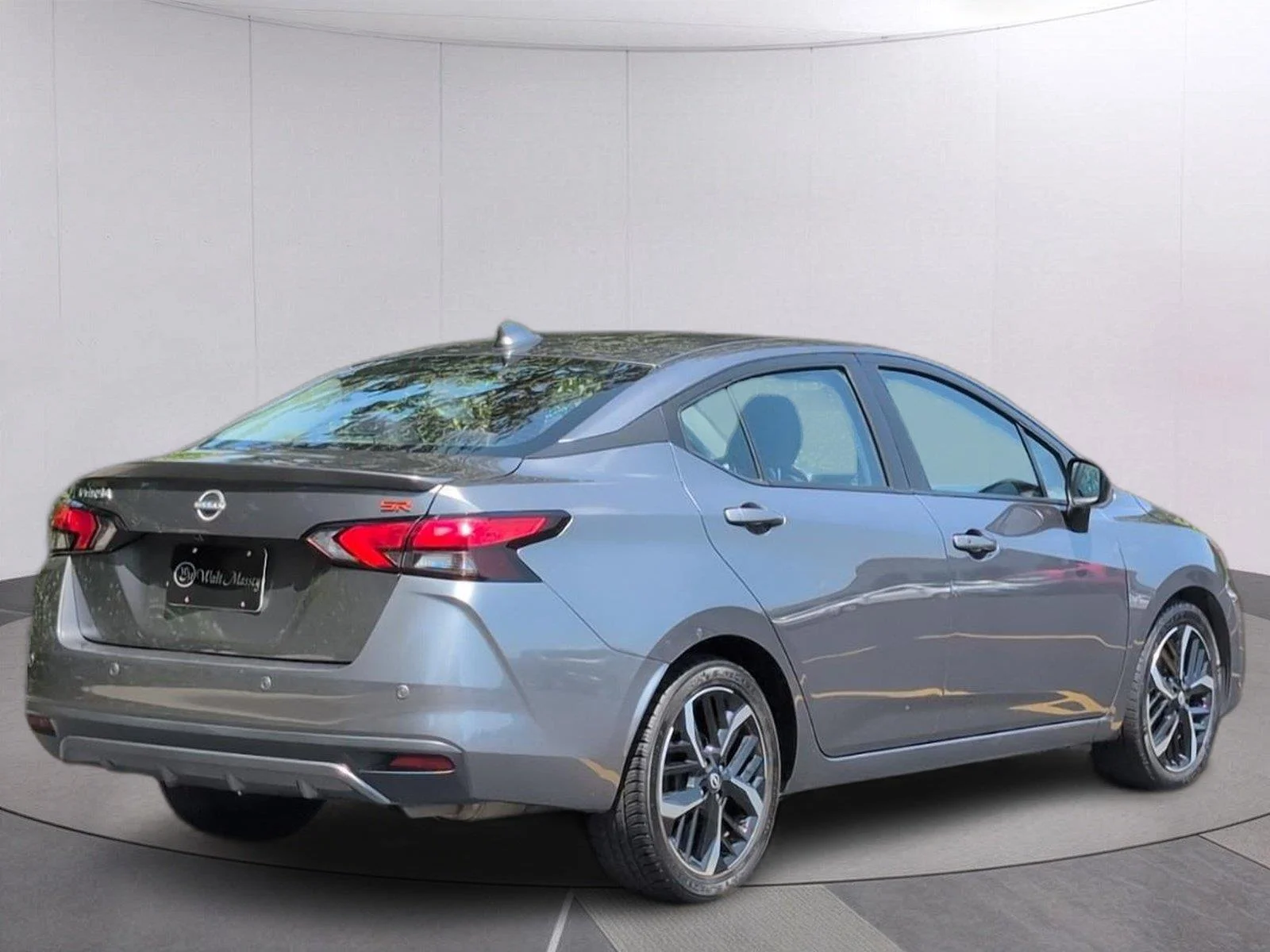 Used 2024 Gun Metallic Nissan SR image 7