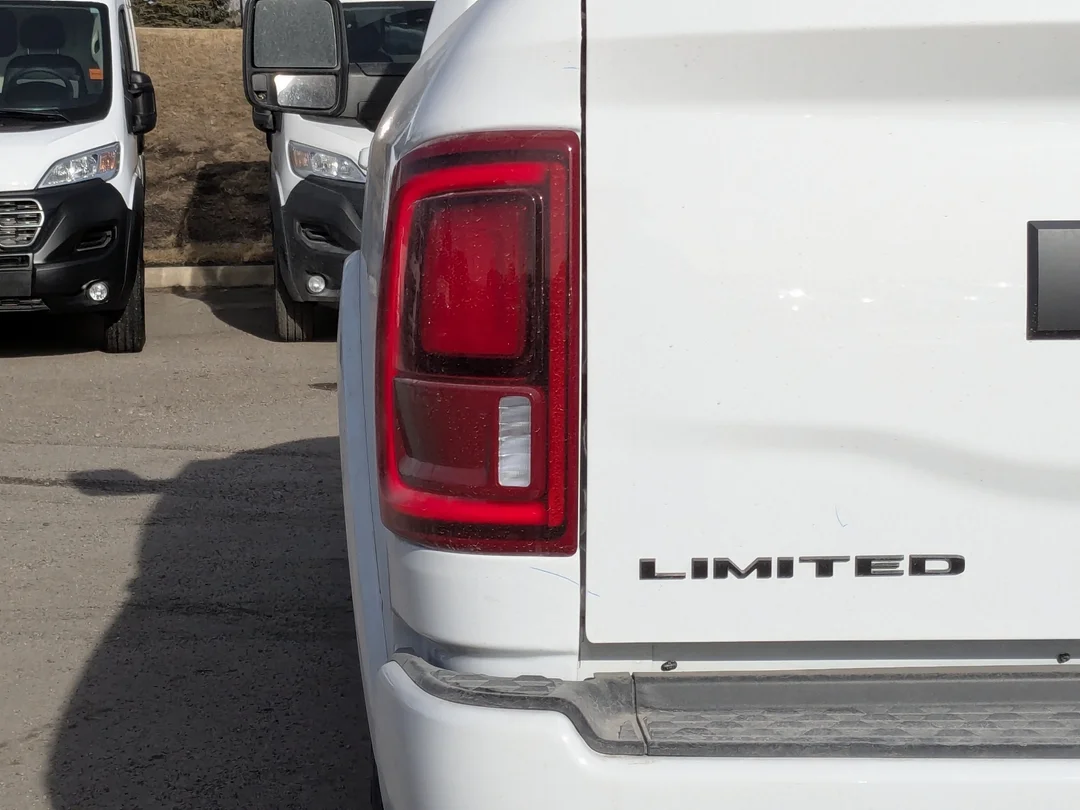 New 2026 White RAM Limited - - 4x4 - Cummins Diesel - Night Ed. - Level 1 & Tow Grp & More! image 11
