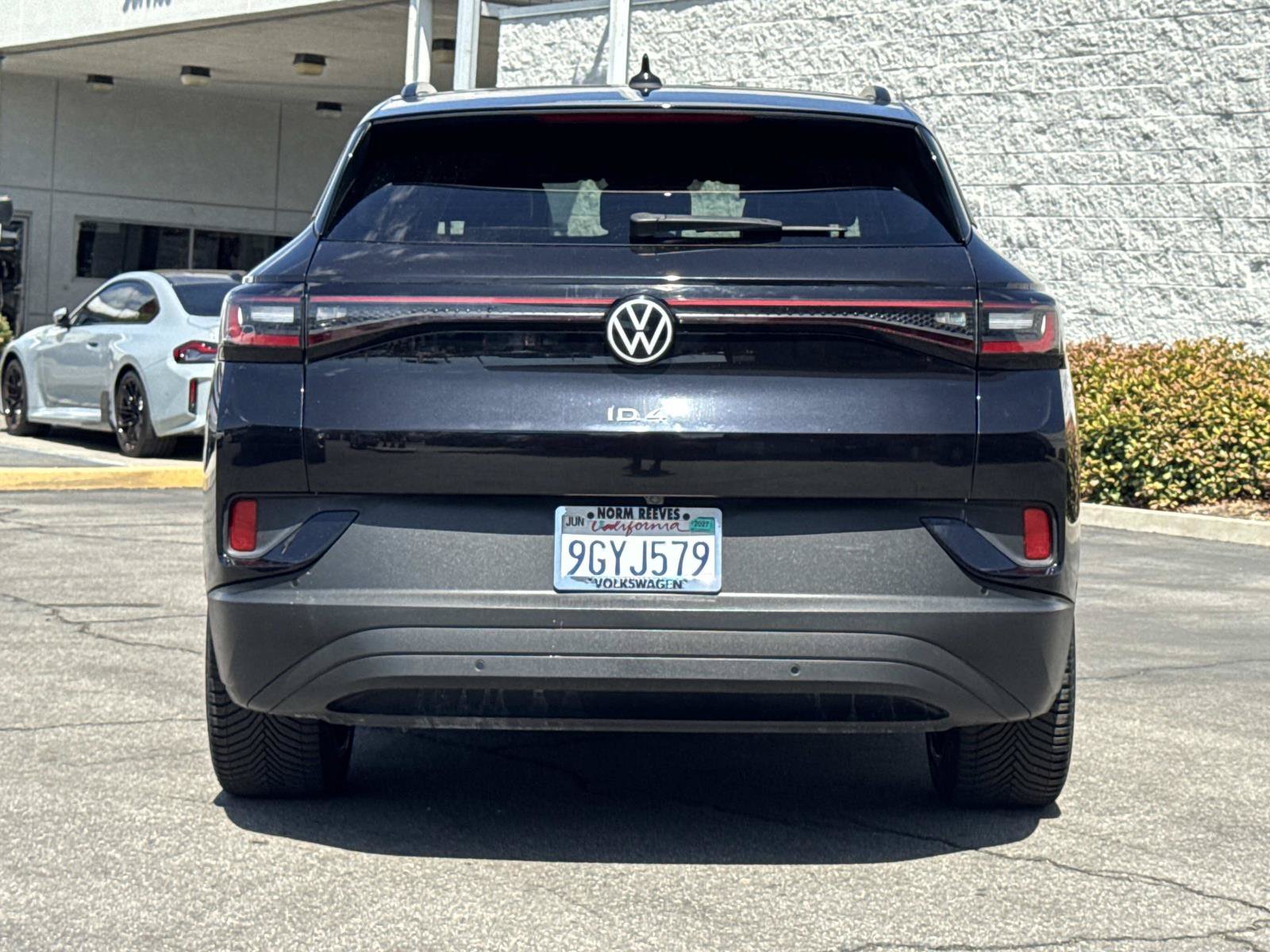 Used 2023 Deep Black Pearl Volkswagen  image 4