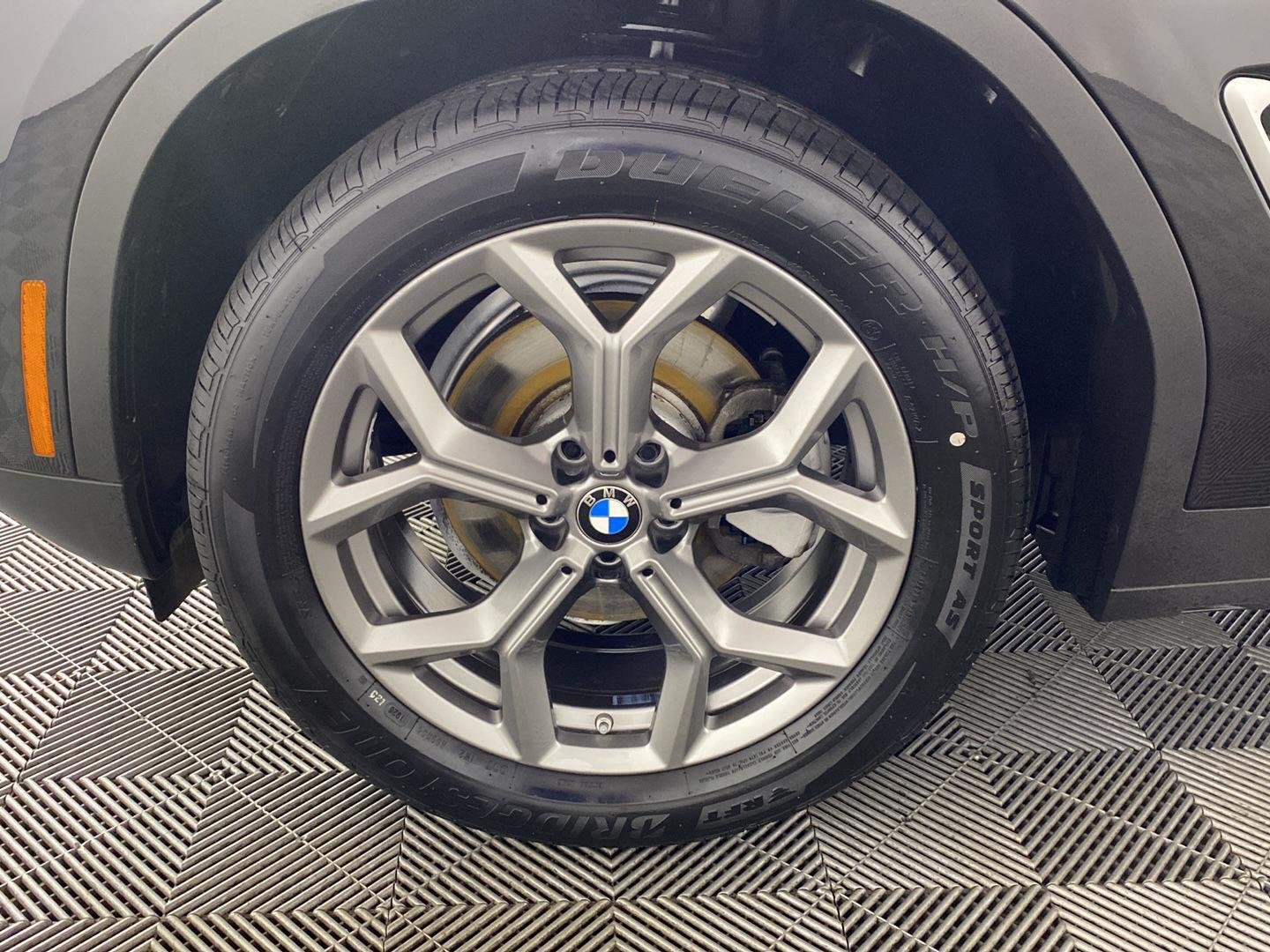 Certified Used 2024 Dark Graphite Metallic Bmw  image 14