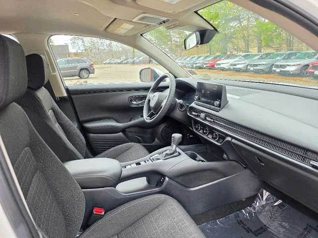 2024 Honda HR-V LX - Photo 11