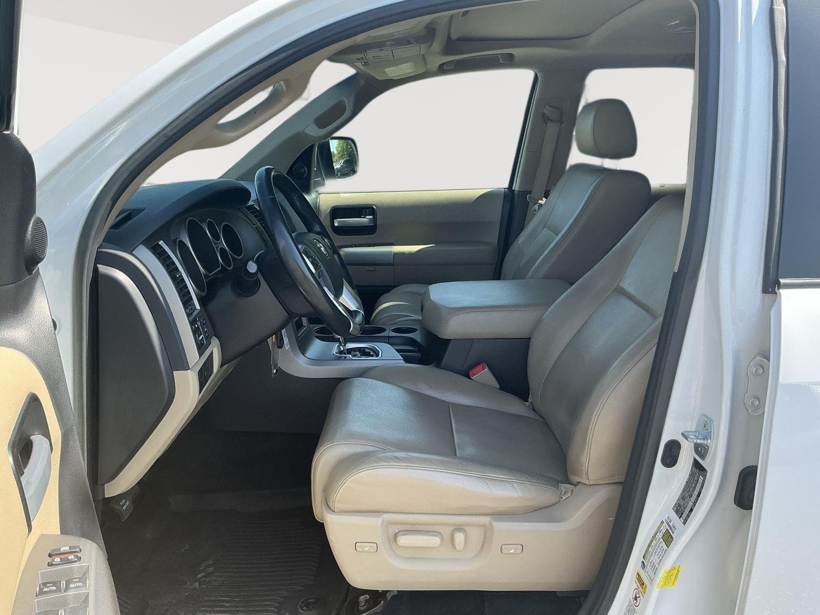 Used 2017 Super White Toyota Limited image 3