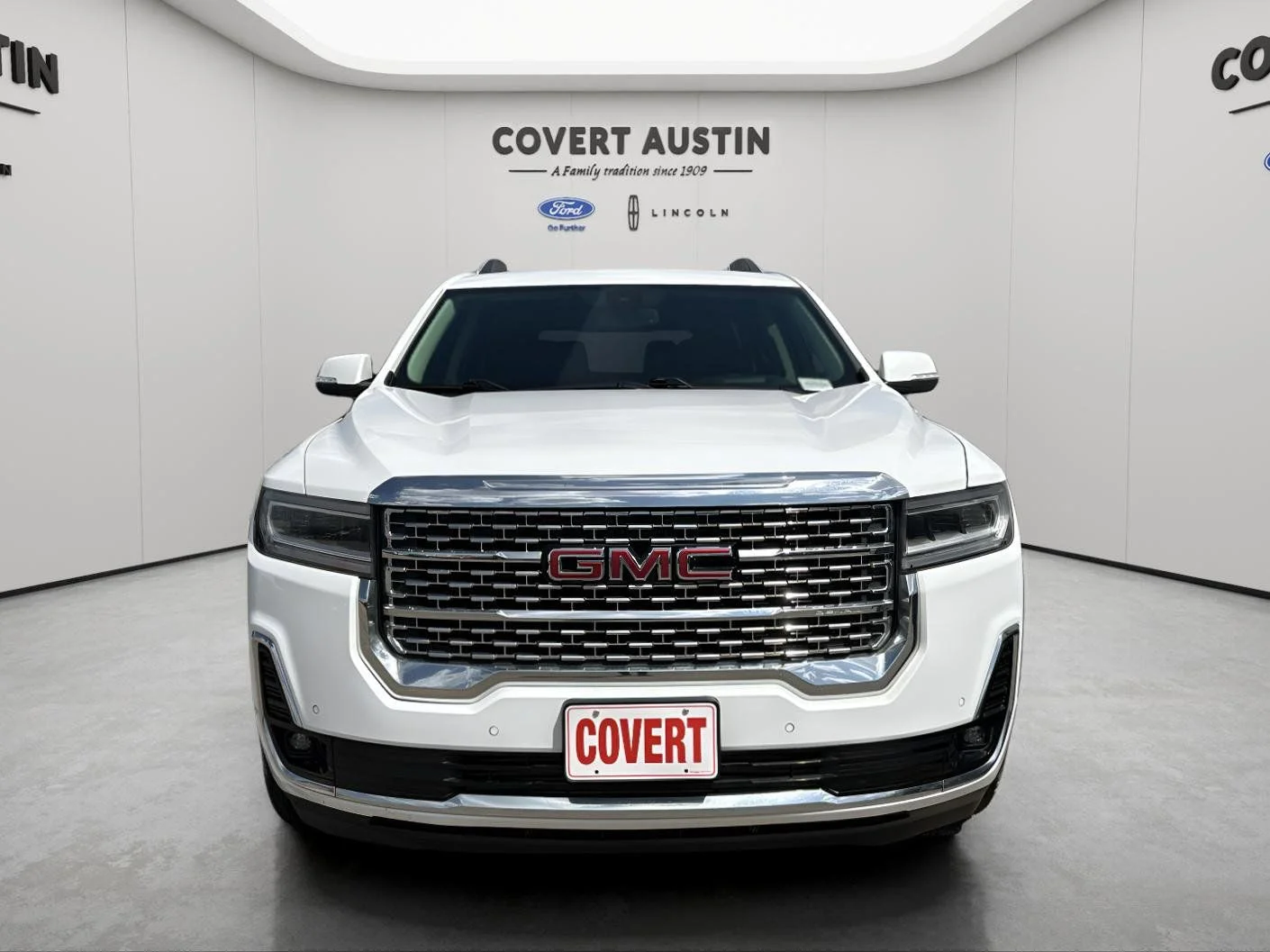 Used 2023 White GMC Denali image 8