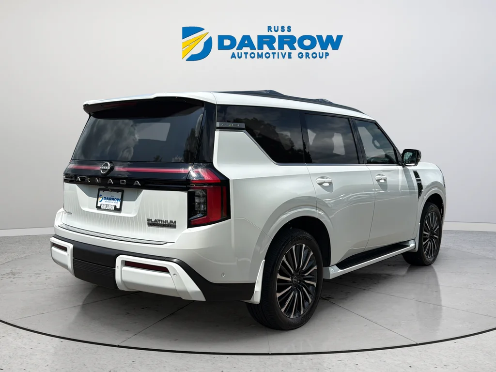 Used 2025 White Nissan Platinum Reserve image 5