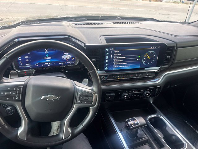 Used 2022 Black Chevrolet RST image 14