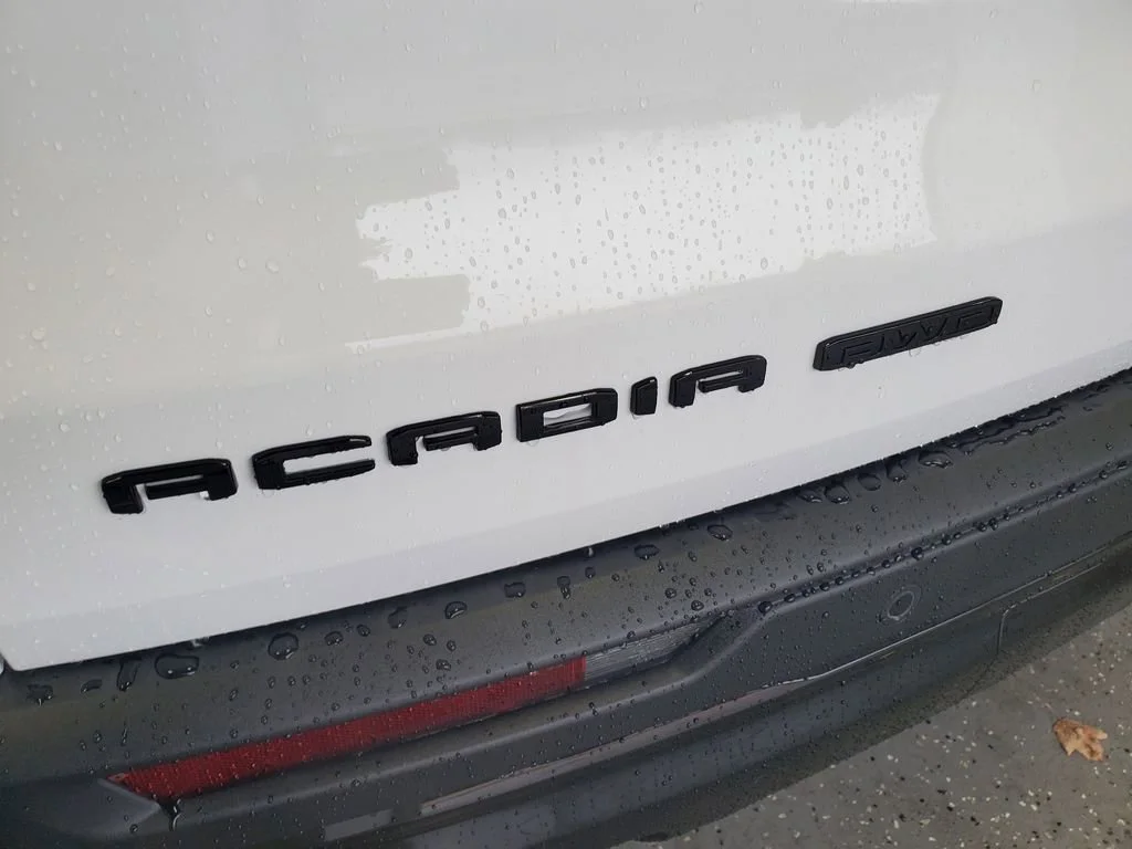 2026 GMC Acadia Elevation - Photo 28